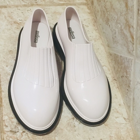 NEW Melissa White Patent Rubber Slip On Loafers 7M - Picture 2 of 12